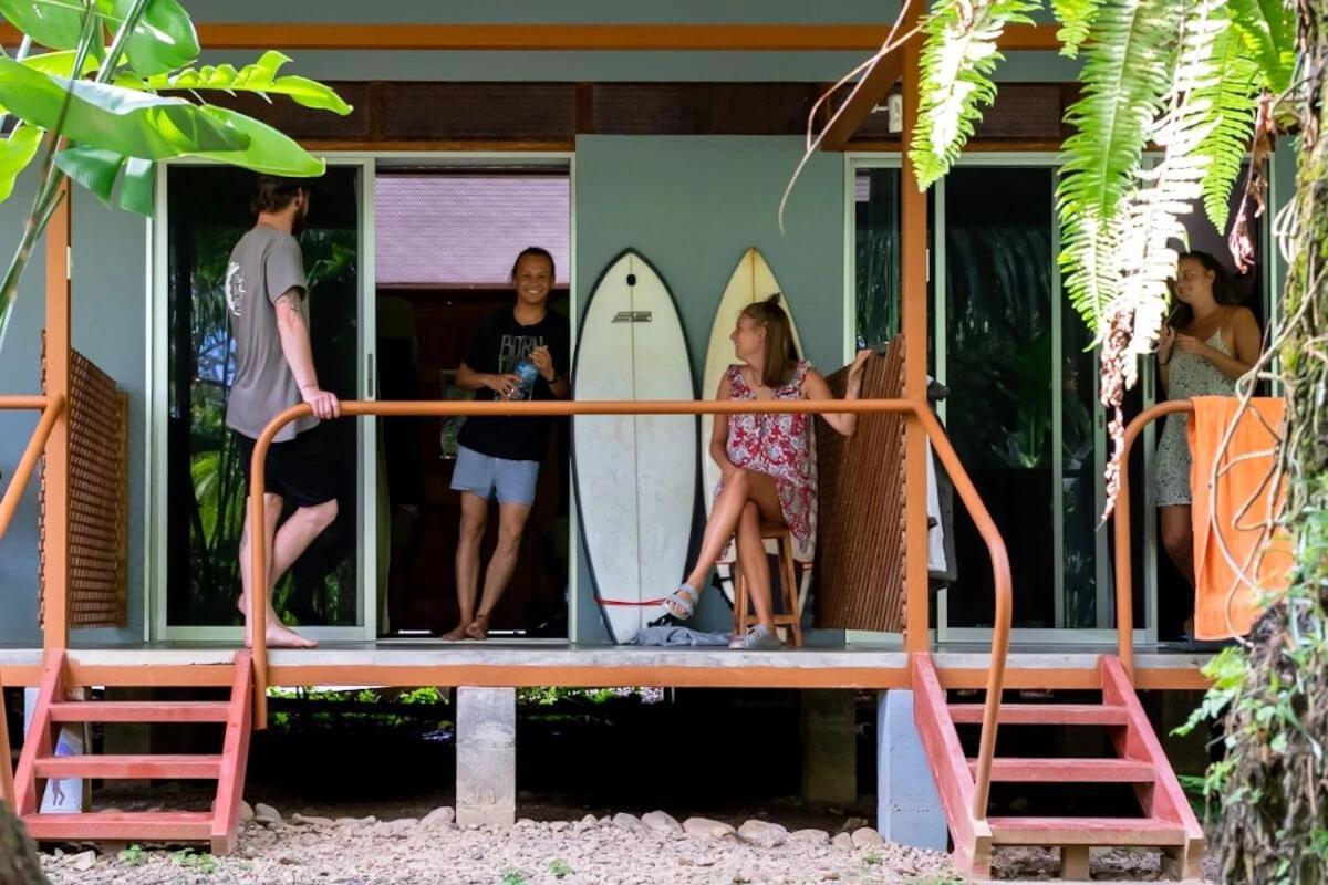 Karandi Hostel Uvita Eksteriør bilde