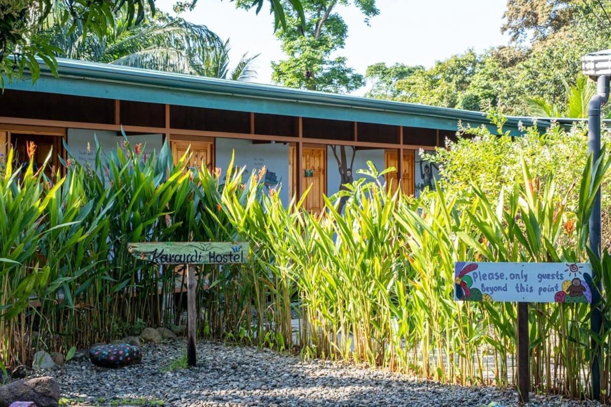 Karandi Hostel Uvita Eksteriør bilde