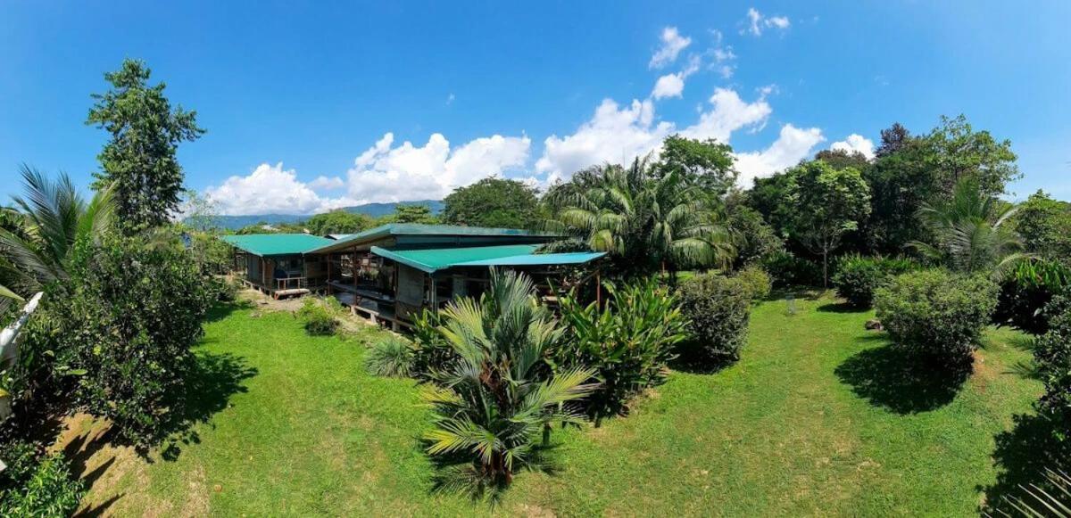 Karandi Hostel Uvita Eksteriør bilde
